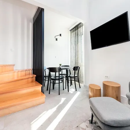 Comfort Apartment *